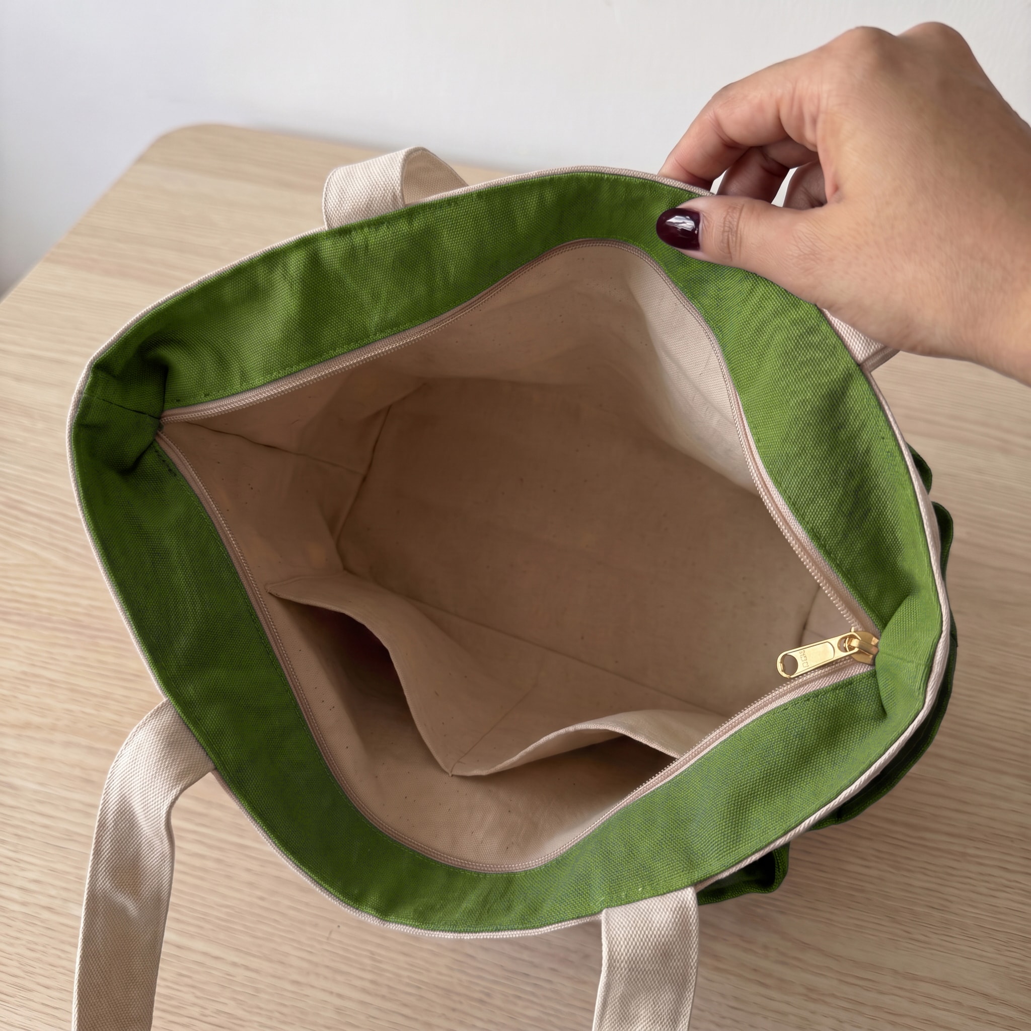 Horizon Tote – image 7 | Cardle